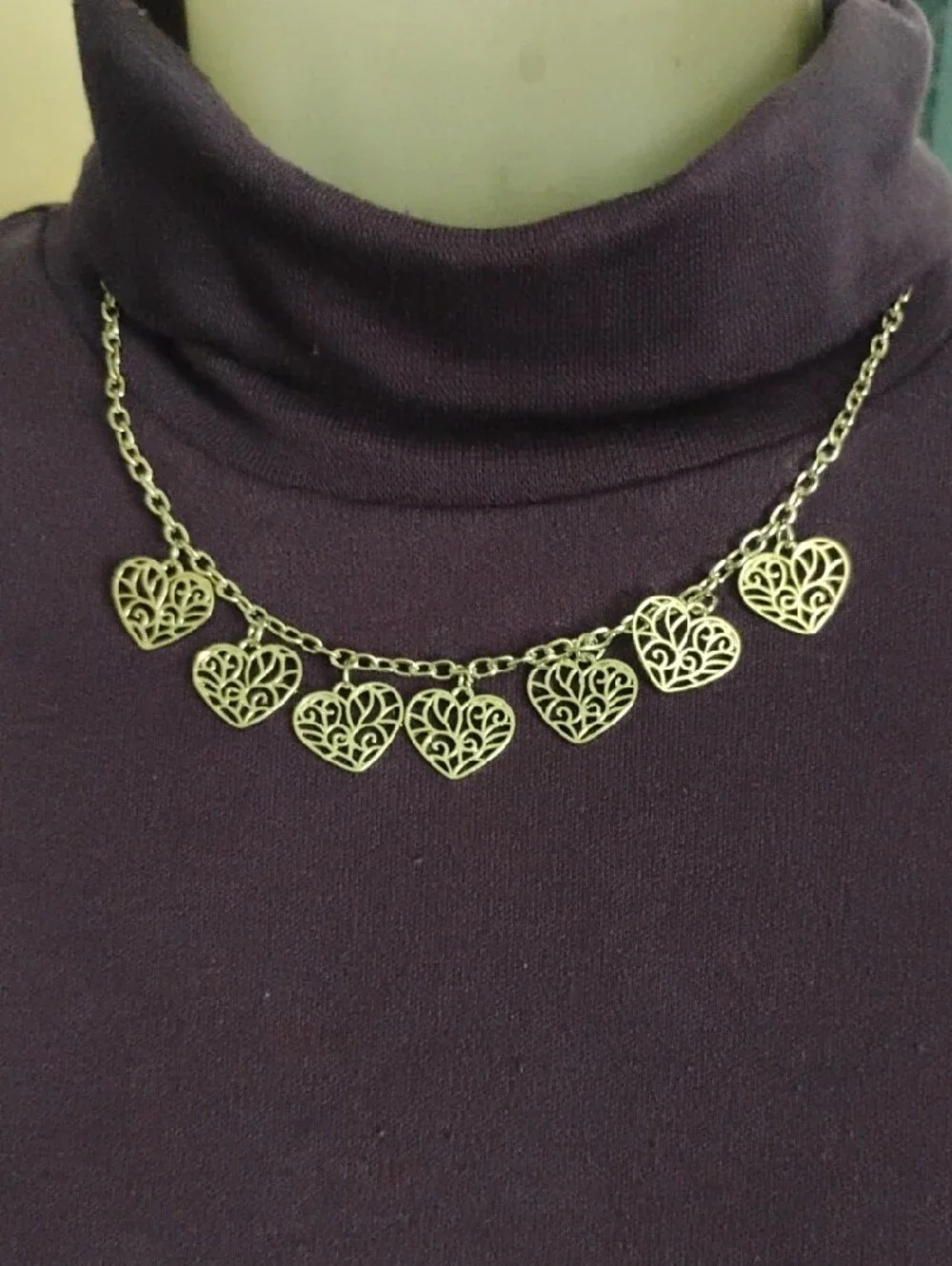 ❤️ paparazzi Silver Filigree Heart Charm Necklace Set ♥️